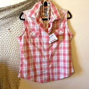 5/$10❤️❤️❤️NWTS Wrangler Lace & Plaid & Snaps Rancher Shirt